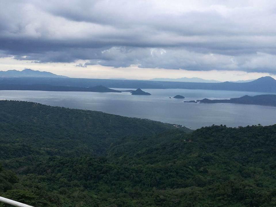 Aaa Condominium Tagaytay City Eksteriør billede