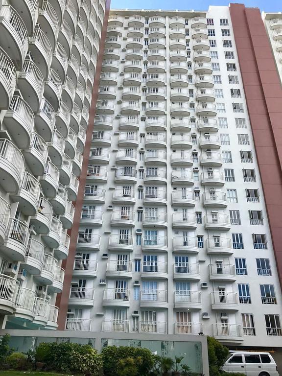 Aaa Condominium Tagaytay City Eksteriør billede